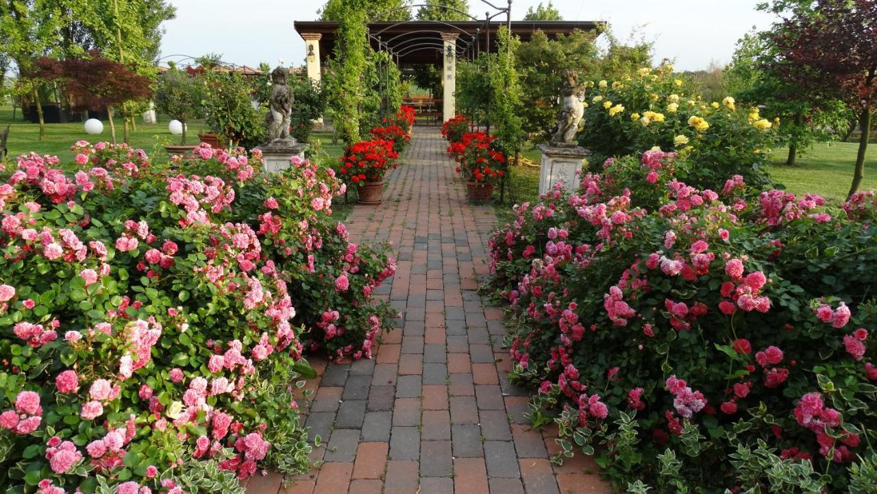 Millefiori La Corte Delle Rose Ровиго Екстериор снимка